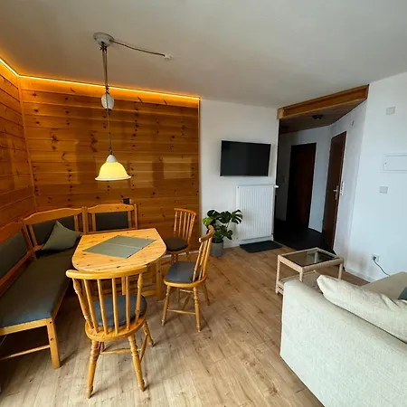 Apartment Karo *